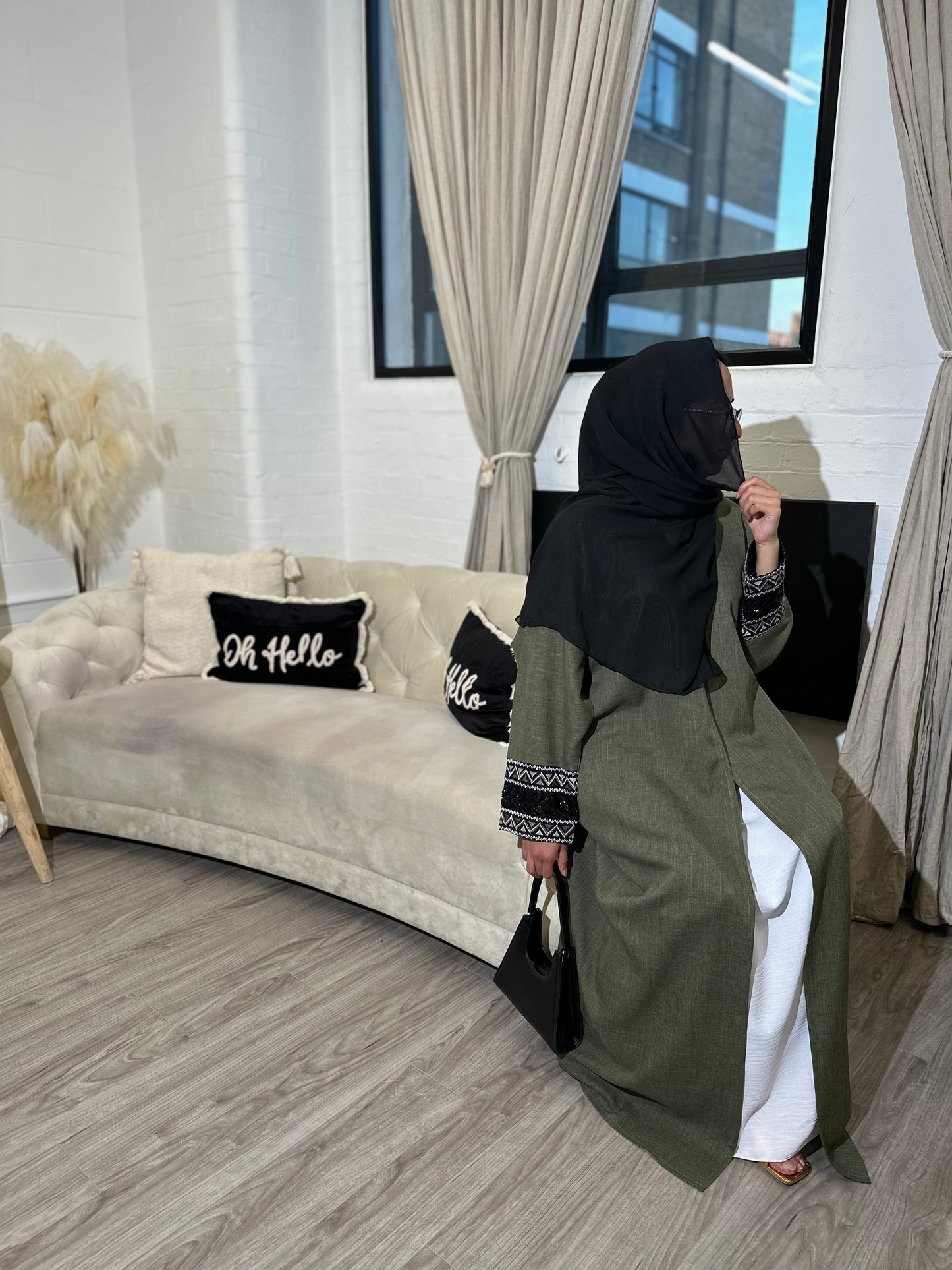 Eshaal - Linen open abaya (Olive)