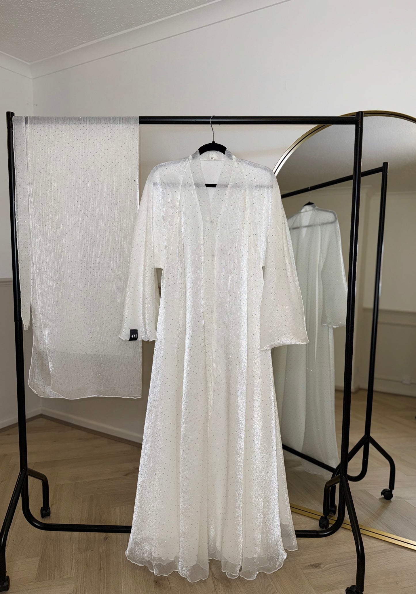 Bella - Flowy open abaya (Ivory)