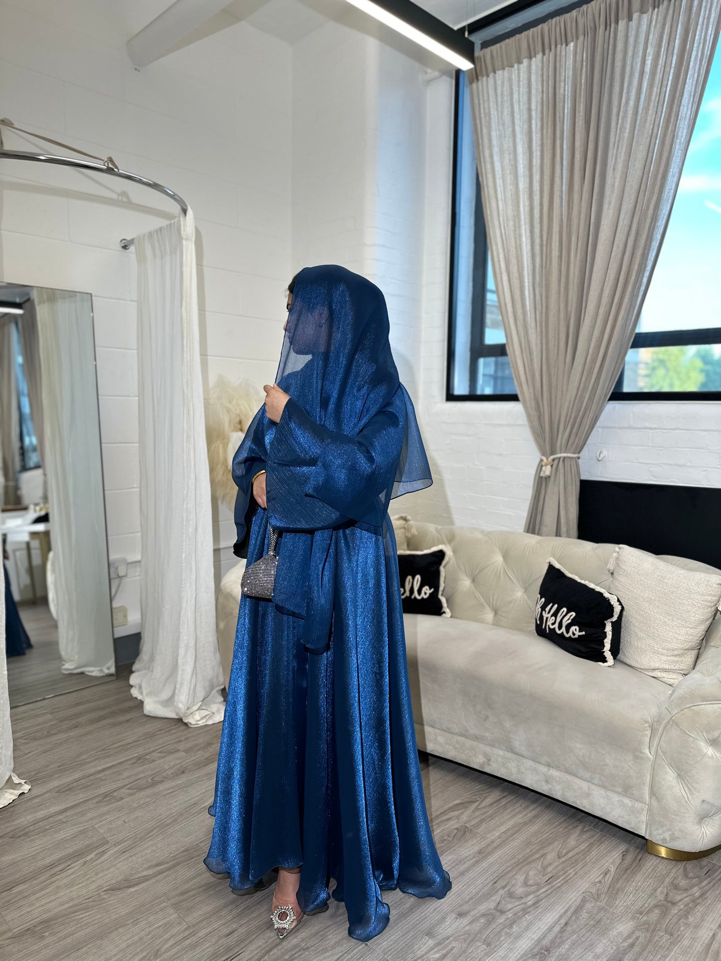 Dalia - Flowy open abaya (Navy)